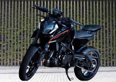 Black Sports Bike – Certified Used Motorcycle